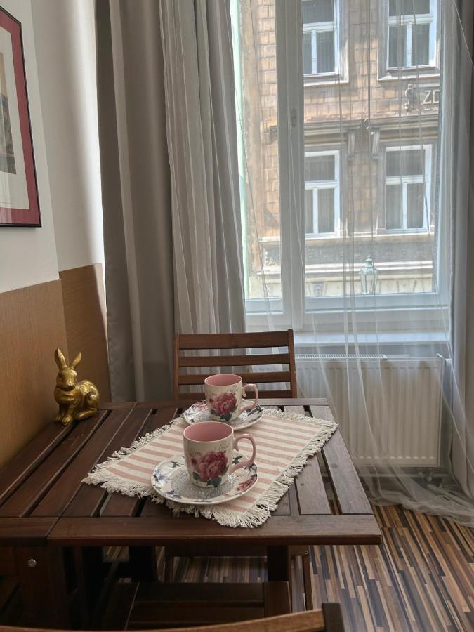 Old Town Benediktska 6 Appartement *